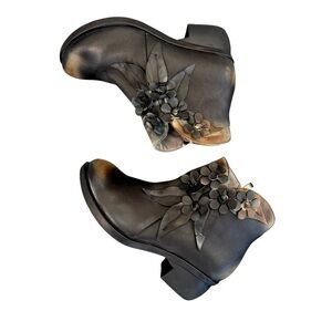 Socofy Vintage Soft Leather Floral Ankle-Boots  Black Leather Boots